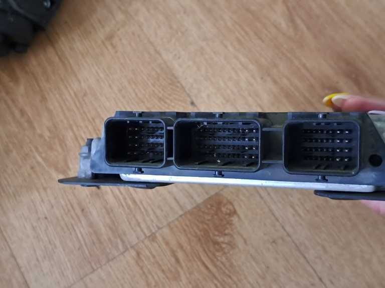 Kit pornire complet SZL Spira volan Peugeot Partner 308 207 Citroën Berlingo C4 C5 1.6 HDi Bosch EDC16C34
