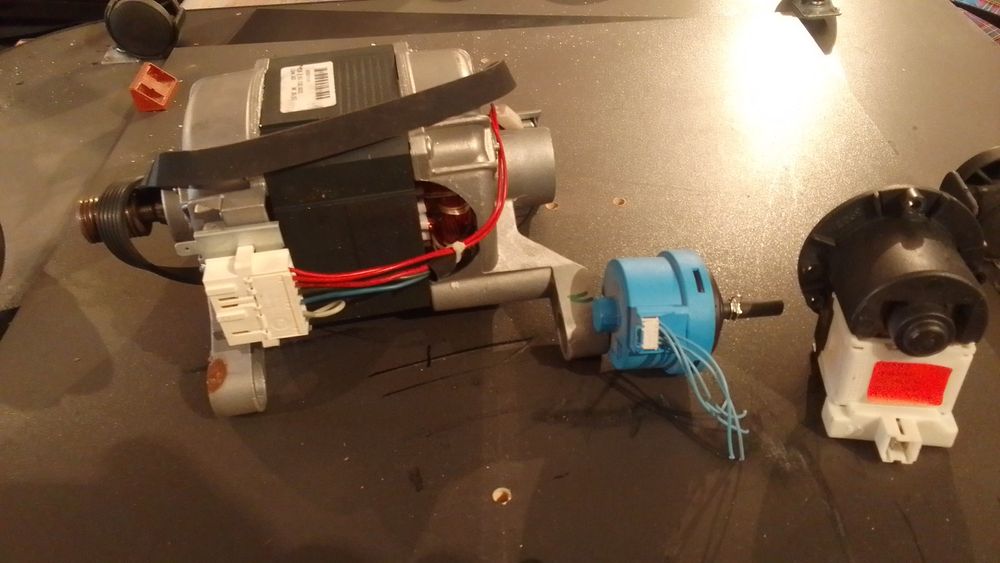 Мотор от стиральной машинки