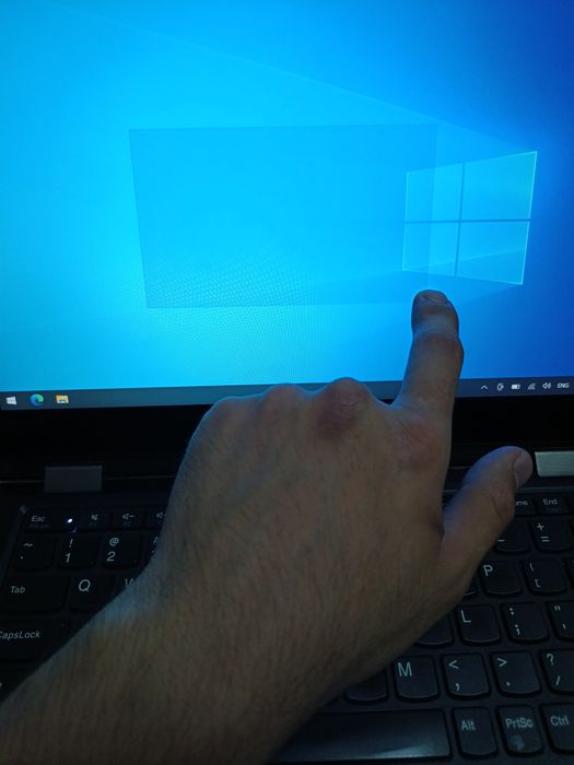 Lenovo yoga 360 aylanuvchi sensor ekran i5-1135G7(11-avlod) 8/256gb
