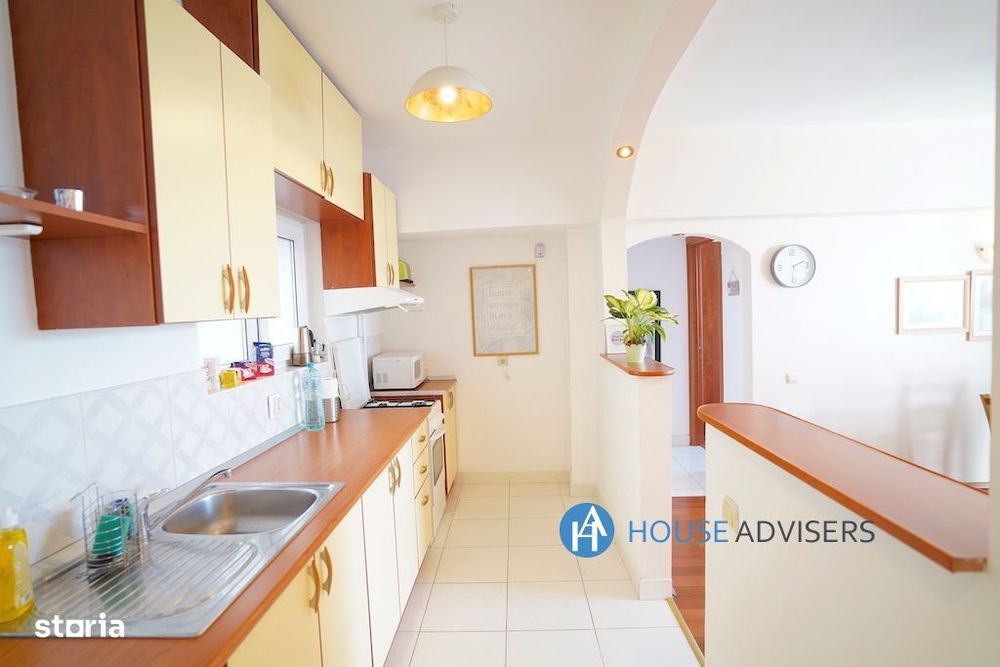 Inchiriere apartament 3 camere Romana