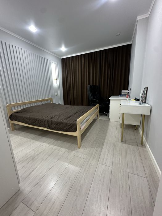 ПРОДАМ срочно тахта