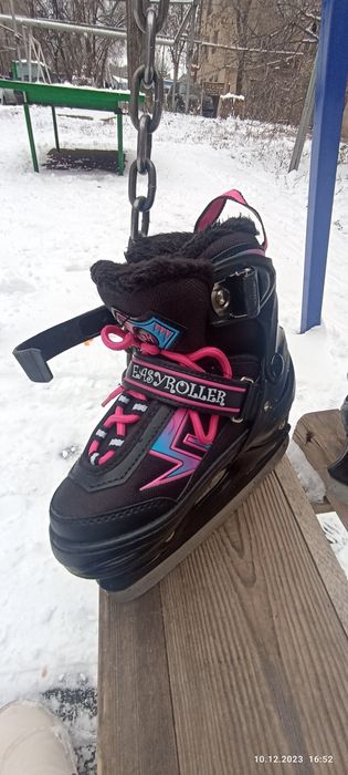 Продам детские коньки