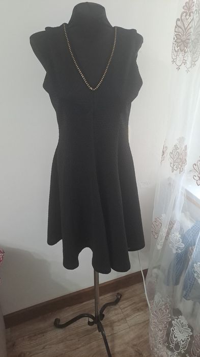 Все вещи по 1000 тенге