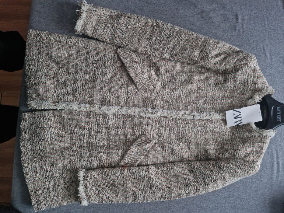 Jacheta dama Zara