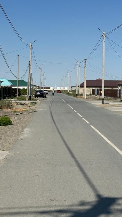 Земельный участок с времянкой