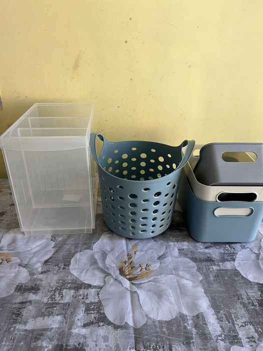 Ведра , пластик , контейнера