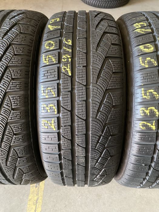 Anvelope iarna 235/50/19 Pirelli Sottozero 2 235 50 19 R19