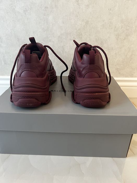Balenciaga 38 номер Triple S sneakers  носени два пъти закупени от