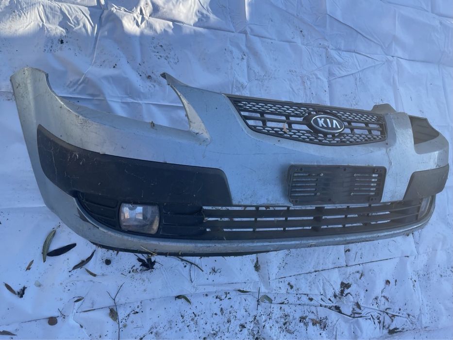 Предна броня Киа Рио/ Kia Rio 2006г