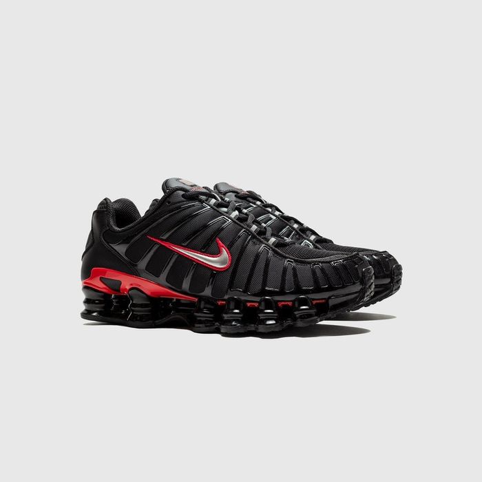 Nike Shox  Tl "BRED"