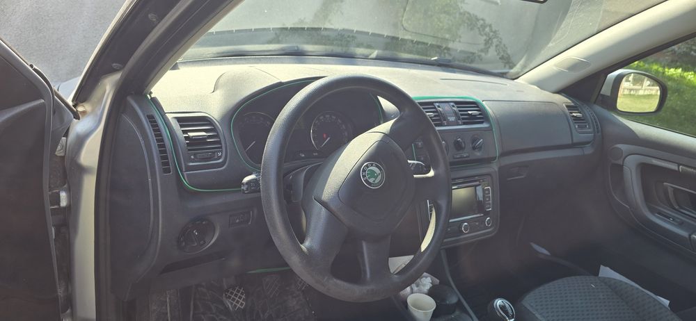 SKODA Fabia 2011 — imagine 5