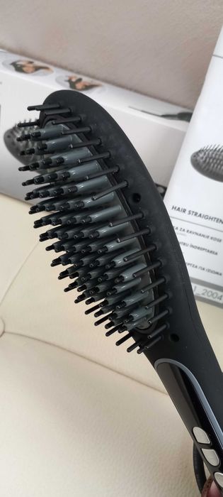 Уред за коса..                м