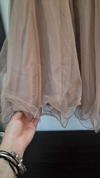 Rochie pentru eveniment, culoare Bej/Maro deschis. Marimea 40