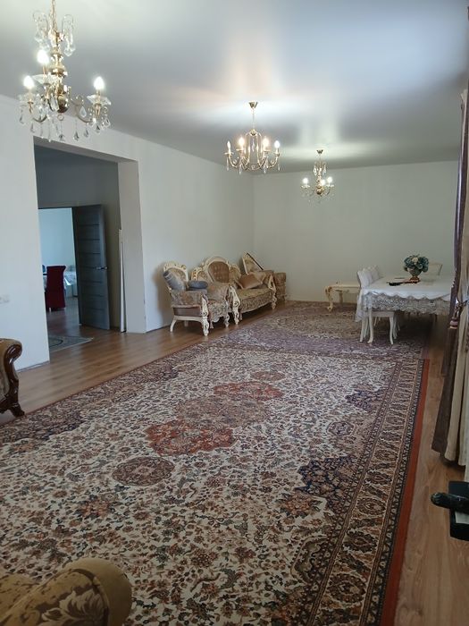 Үлкен уй сатылады срочно