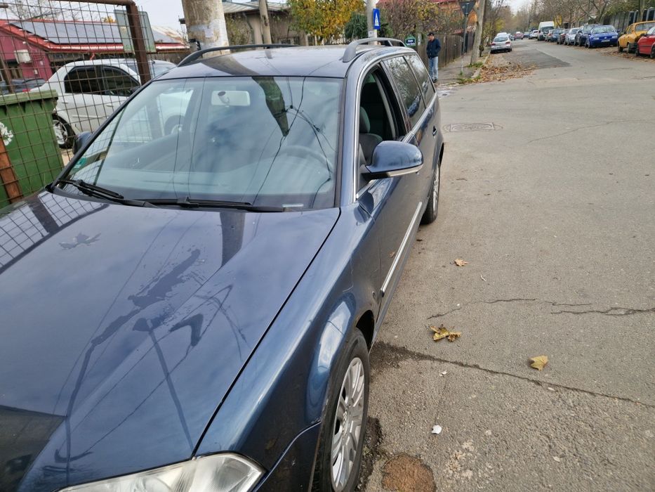 Vând passat 3bg an 2004
