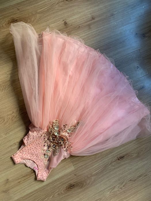 Рокля за повод; ръст 10А