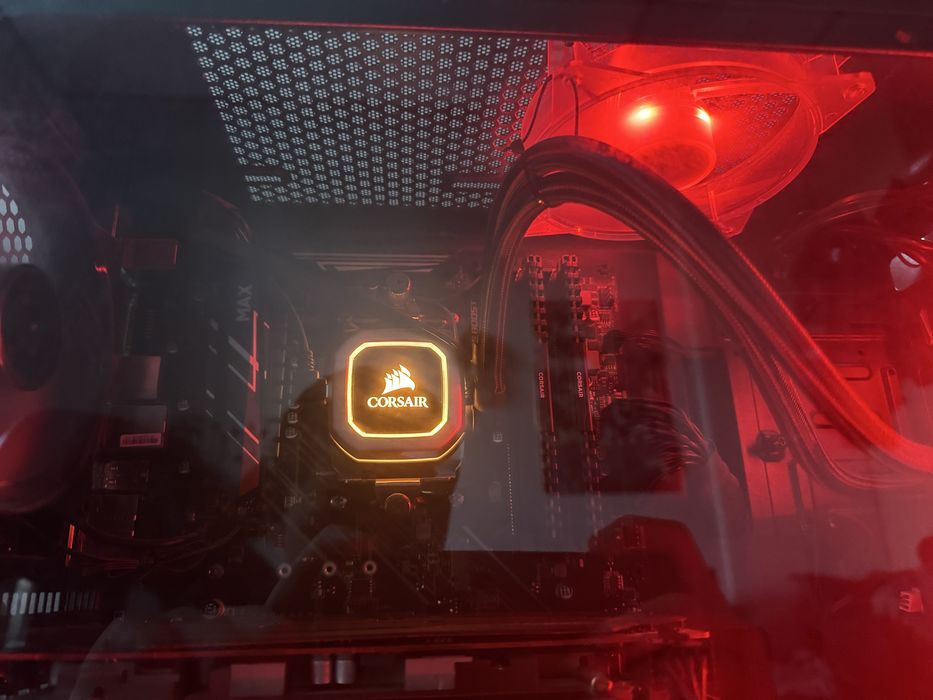 Компютърна конфигурация ryzen 5 3600 raedon RX 5500 XT