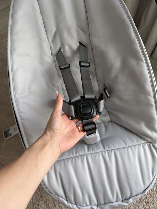 Balansoar 4moms pentru bebelusi