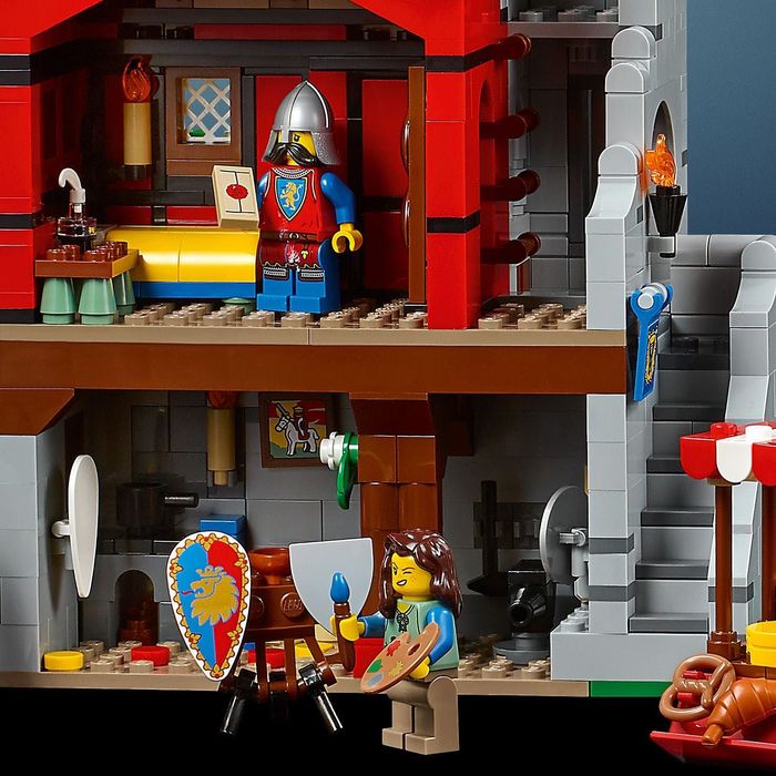 Lego 10332 Средновековен градски площад LEGO Icons Medieval Town Squar