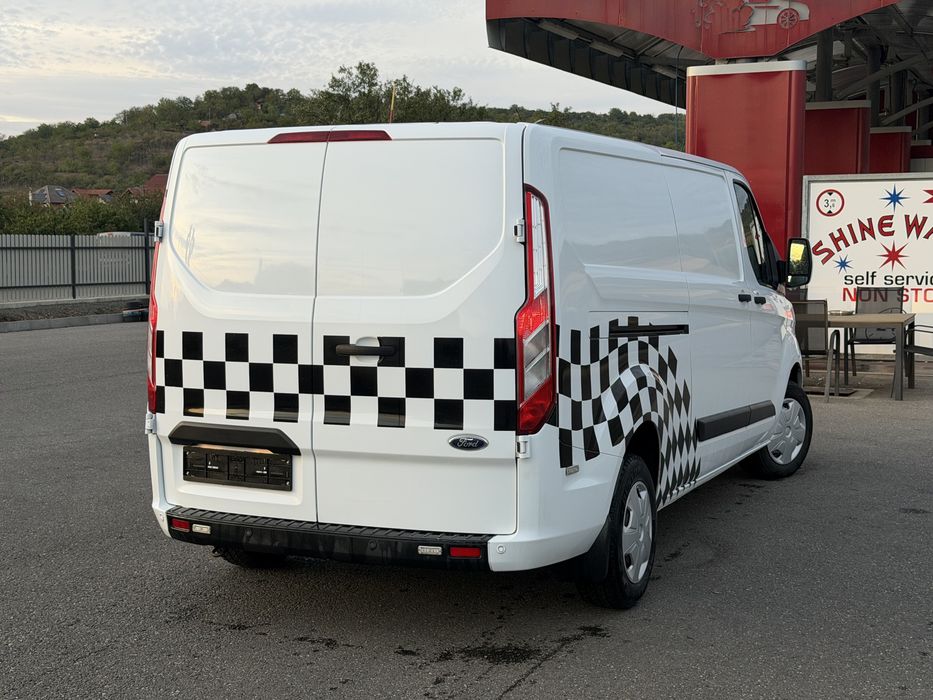 Ford Transit Custom 2019 / 2.0 D / 130 CP / Lung / 2 usi culisante / Euro 6