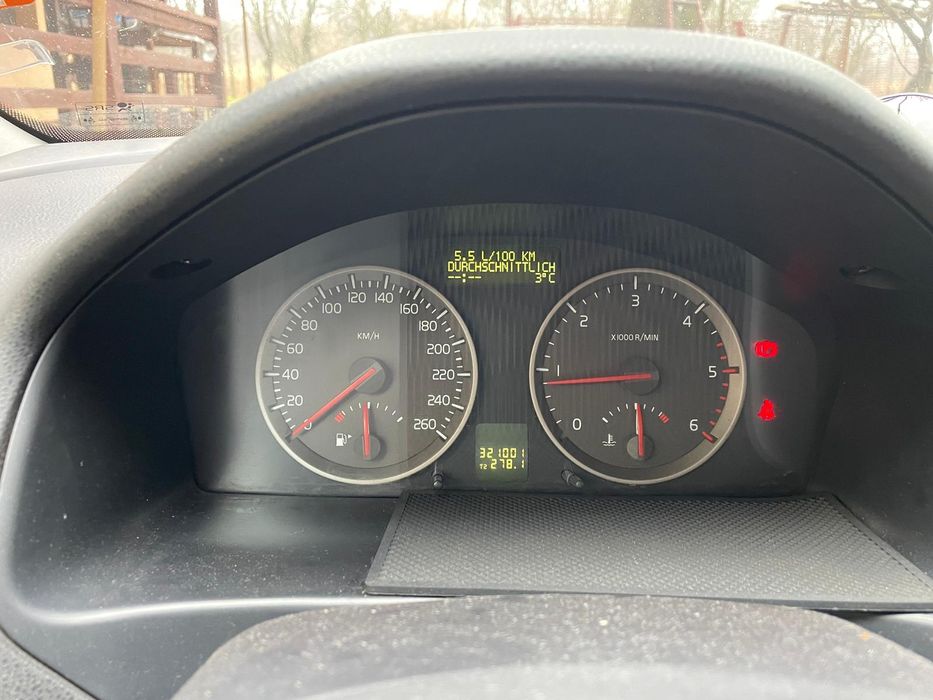 Vând Volvo V50 din 2004