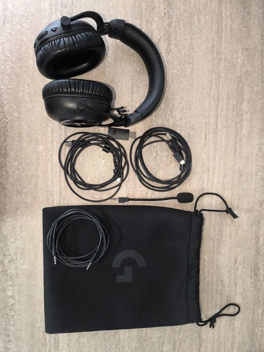 Vând căști gaming wireless Logitech G Pro X Lightspeed 2 impecabile
