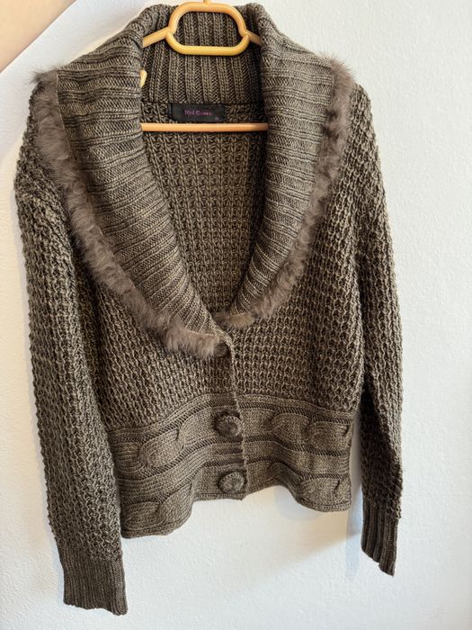 Cardigan pulover cu nasturi NOU