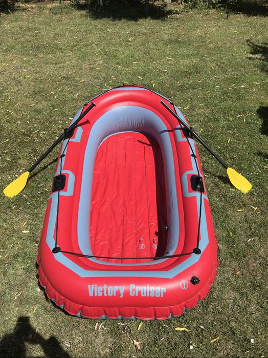 Barca gonflabila 4 persoane