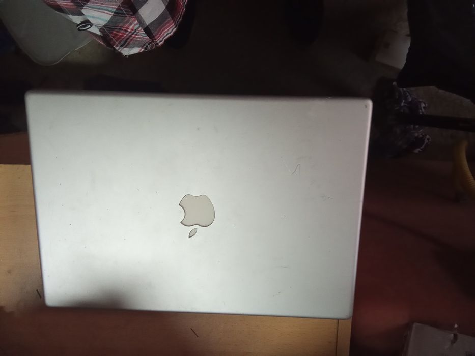 Laptop pentru piese.