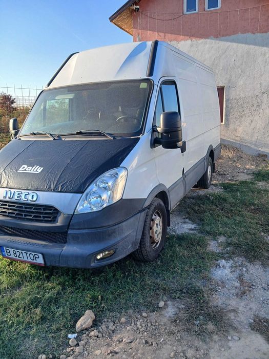 Oferta! Iveco Daily 2.3 Diesel, AC, Pilot, an 2014, inmatriculata, primul proprietar