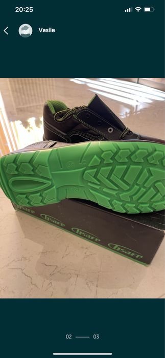 Bocanci/pantofi cu bombeu de protectie NOI 40 42,43,