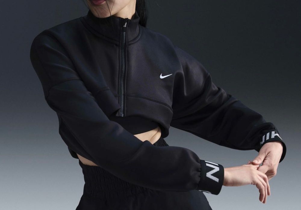 Оригинално черно горнище Nike