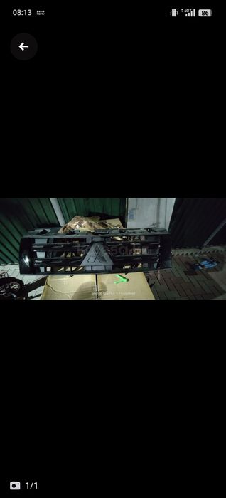 Решетка Pajero 4