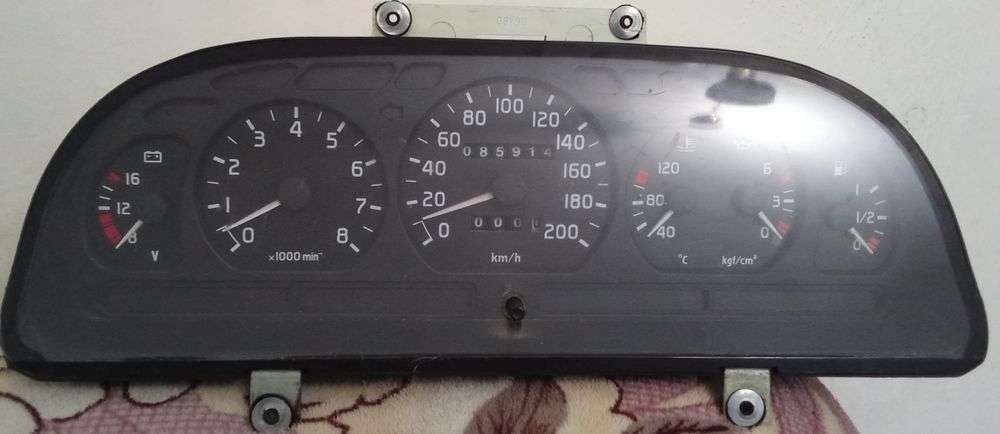 электронный щиток приборов