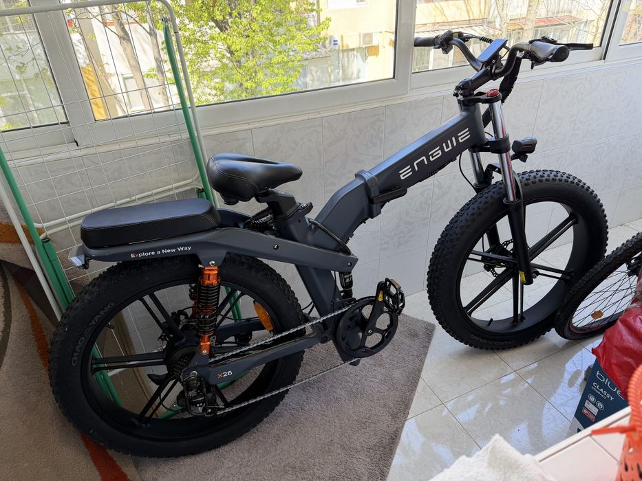 Продавам електрически велосипед ENGWE  X26