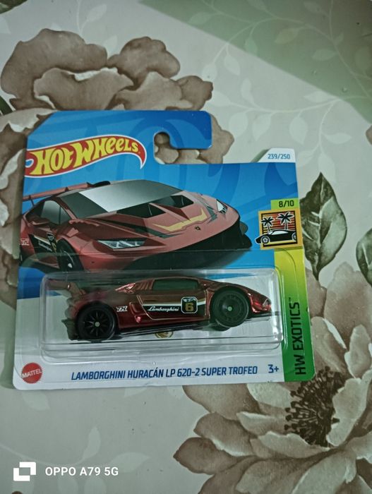 Vând mașinuță hotwheels