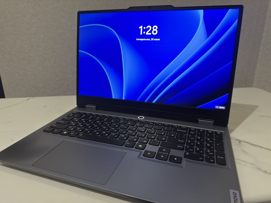 Игровой ноутбук Lenovo loq