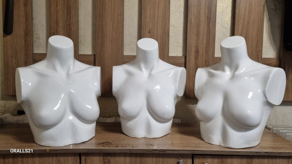 Женские манекены для нижнего белья