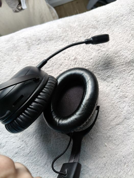 asti Gaming Wireless HyperX Cloud III