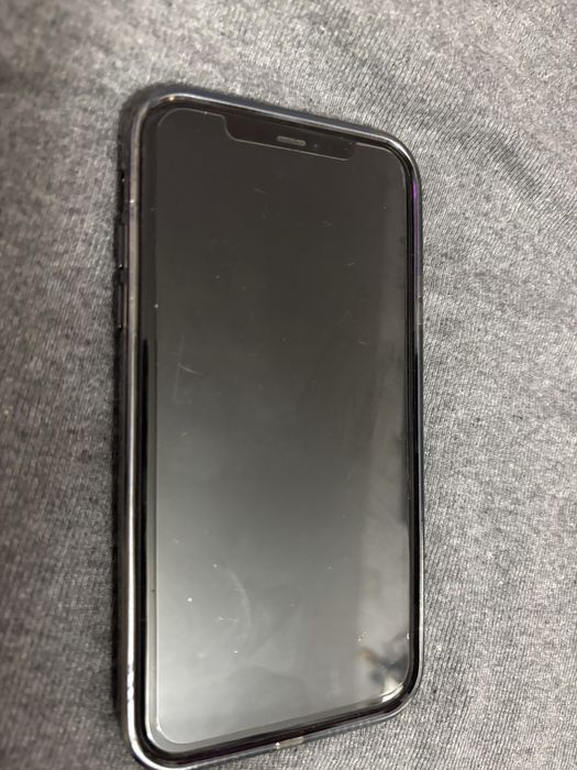 Iphone 11 liber de retea