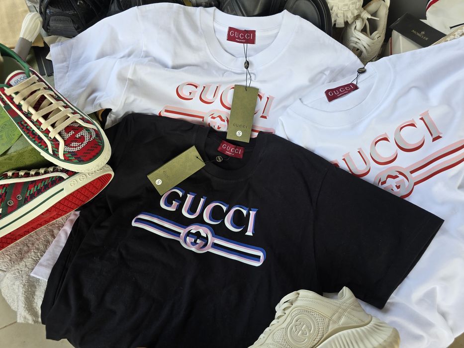 Супер качествени дамски тениски бяла и черна