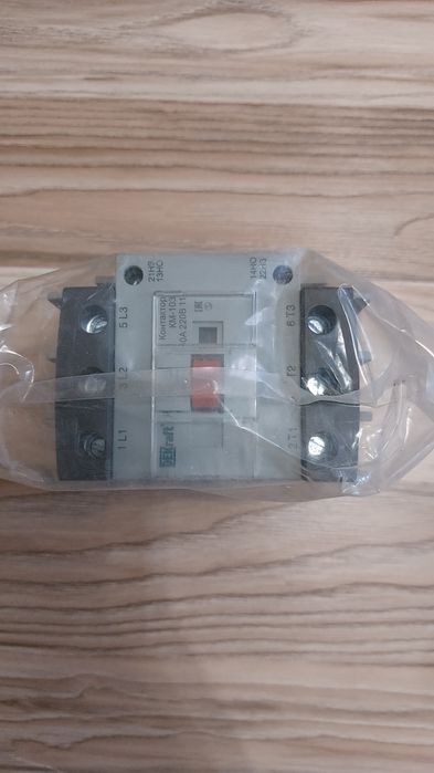 Продам Контактор КМ 103