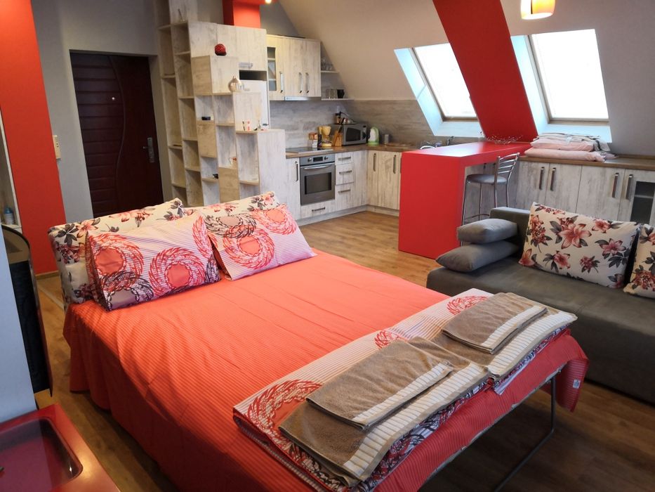 УНИКАЛНО СТУДИО със зашеметяващ изглед! Безплатен ПАРКИНГ!