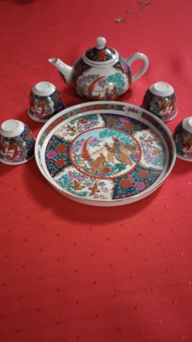 Set de sake, țuica, porțelan chinezesc!