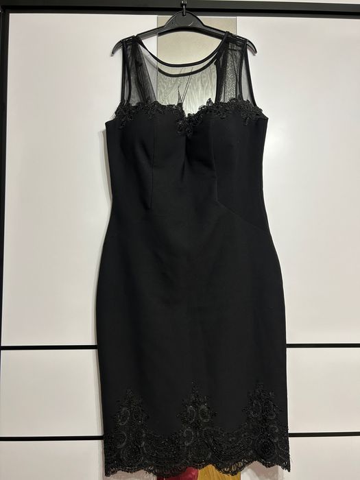 Rochie neagră dantelă