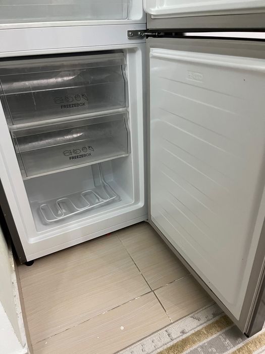 Продается холодильник