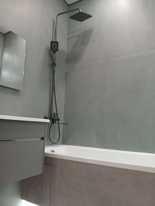 Плиточник кафельщик