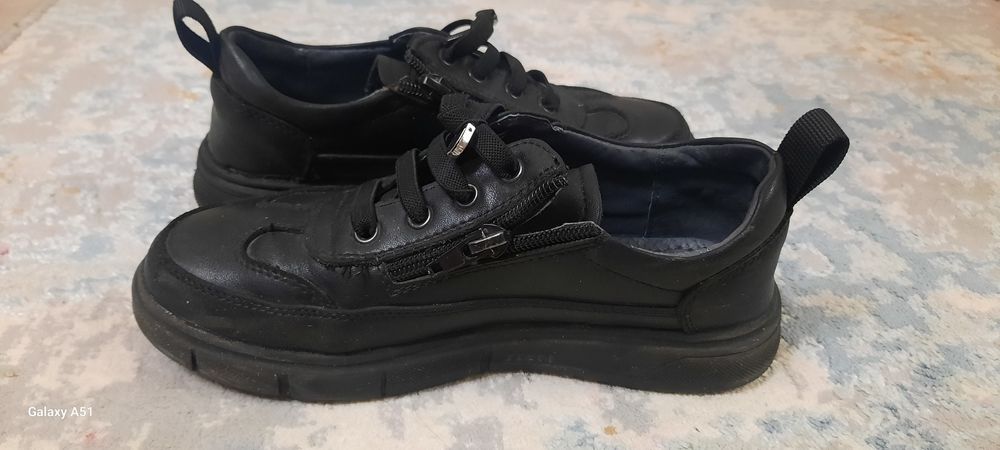 Ботинки на мальчика размер 32