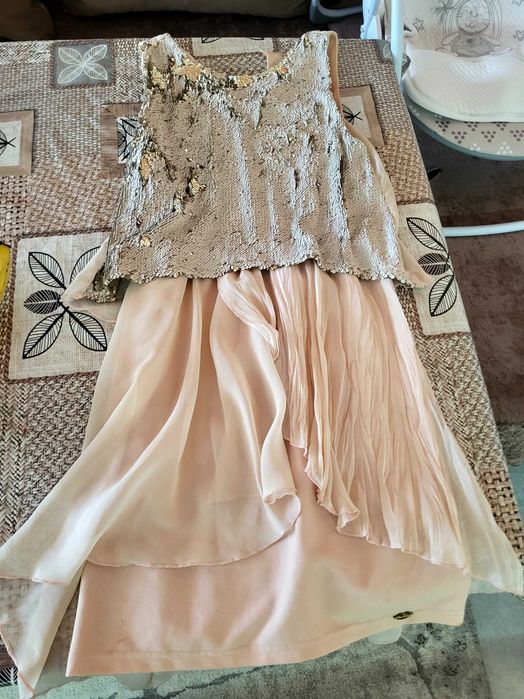 Къса Рокля с пайети