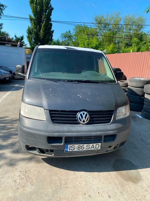 Piese VW TRANSPORTER T5  1.9 din 2005 - axc